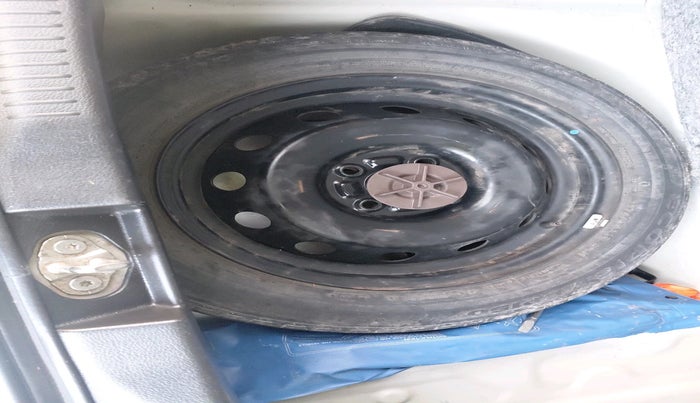 2018 Maruti IGNIS DELTA 1.2, Petrol, Manual, 36,796 km, tyre