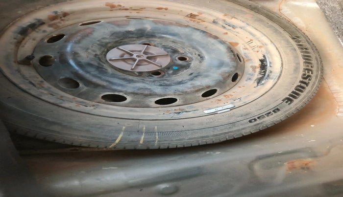 2018 Maruti IGNIS DELTA 1.2, Petrol, Manual, 1,31,465 km, tyre