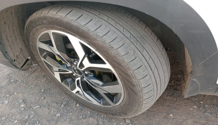 2023 KIA SELTOS  GTX PLUS 1.5 DIESEL AT, Diesel, Automatic, 52,945 km, tyre