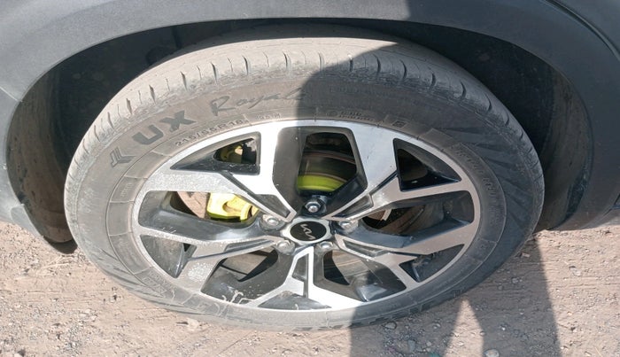 2023 KIA SELTOS  GTX PLUS 1.5 DIESEL AT, Diesel, Automatic, 52,945 km, tyre