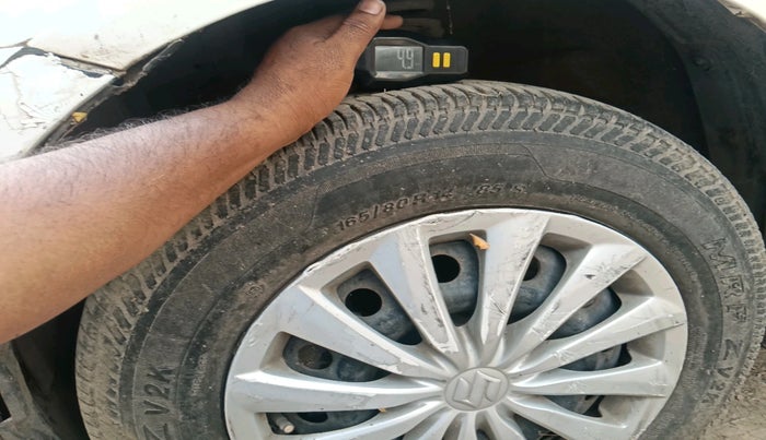 2015 Maruti Swift Dzire VXI, Petrol, Manual, 63,106 km, tyre