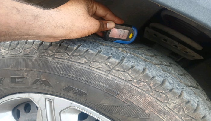 2020 Tata Harrier XMA 2.0L KRYOTEC, Diesel, Automatic, 46,990 km, tyre