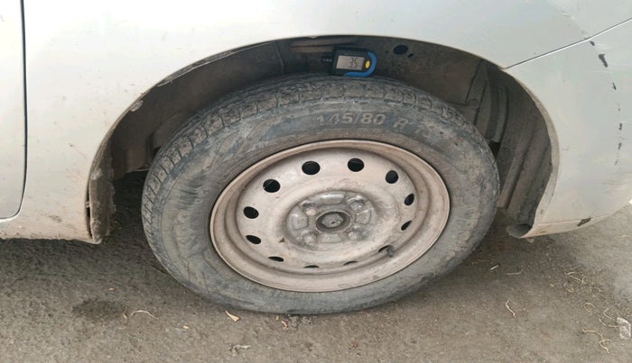 2012 Maruti Wagon R 1.0 LXI, Petrol, Manual, 91,675 km, tyre