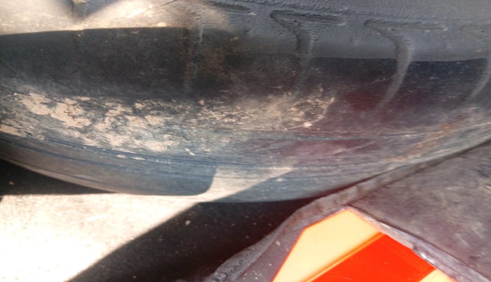 2019 Jeep Compass TRAILHAWK (O) 2.0 4X4, Diesel, Automatic, 1,63,753 km, tyre