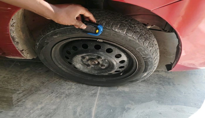 2014 Maruti Wagon R 1.0 VXI, Petrol, Manual, 83,285 km, tyre