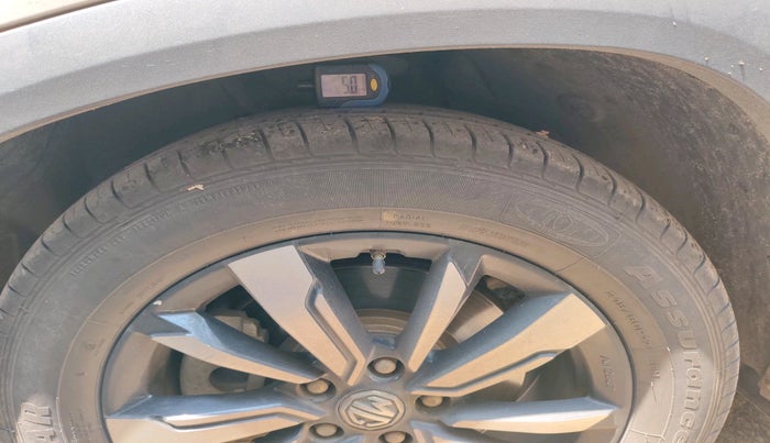 2020 MG HECTOR PLUS SHARP 2.0 DIESEL TURBO MT 6-STR, Diesel, Manual, 88,511 km, tyre