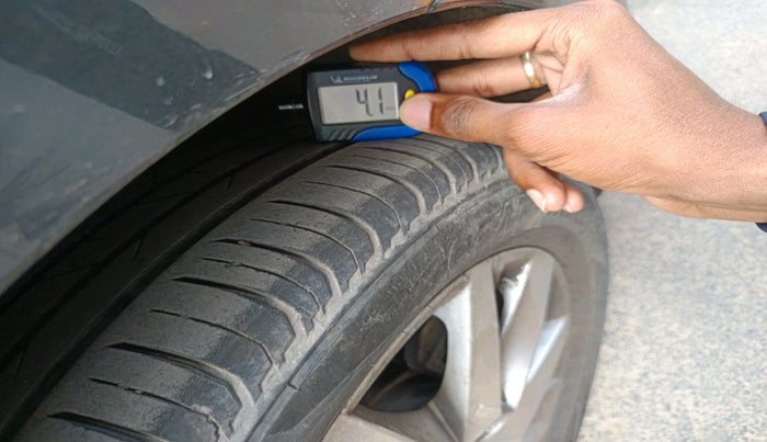 2023 Skoda SLAVIA AMBITION 1.0L TSI AT, Petrol, Automatic, 61,873 km, tyre