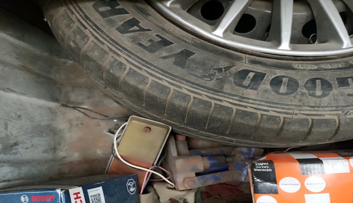 2012 Toyota Etios GD, Diesel, Manual, 1,19,226 km, tyre