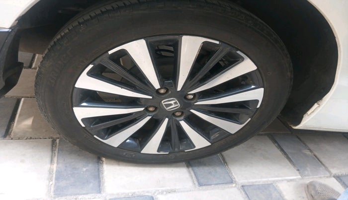 2023 Honda City 1.5L I-VTEC ZX CVT, Petrol, Automatic, 43,420 km, tyre