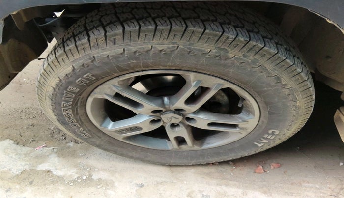 2022 Mahindra Thar LX D AT 4WD HT, Diesel, Automatic, 30,074 km, tyre