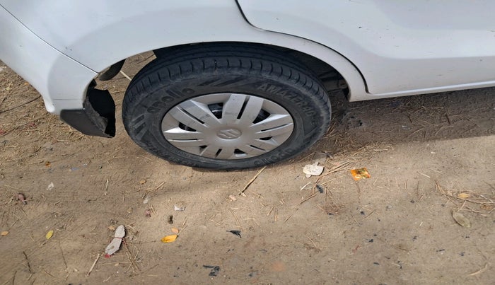 2021 Maruti Alto LXI CNG, CNG, Manual, 1,33,312 km, tyre