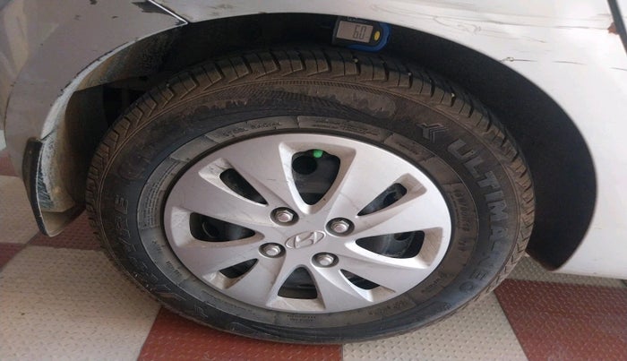 2011 Hyundai i10 MAGNA 1.2, Petrol, Manual, 99,731 km, tyre