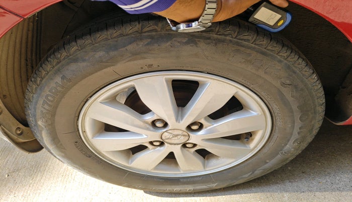 2013 Hyundai i20 SPORTZ 1.2, Petrol, Manual, 70,650 km, tyre