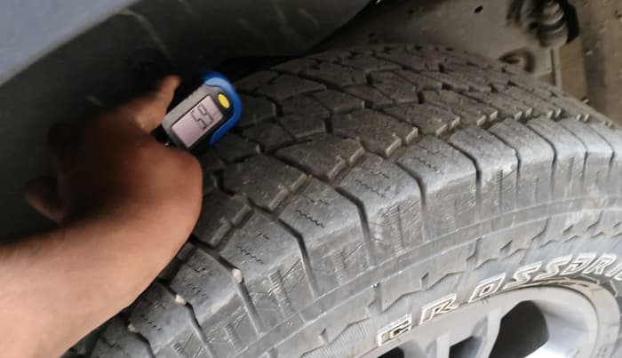 2022 Mahindra Thar LX D AT 4WD HT, Diesel, Automatic, 1,42,102 km, tyre