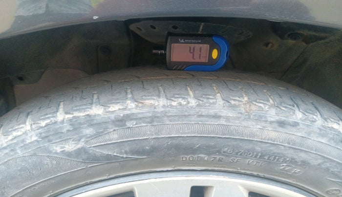 2014 Honda City 1.5L I-DTEC S, Diesel, Manual, 1,60,804 km, tyre