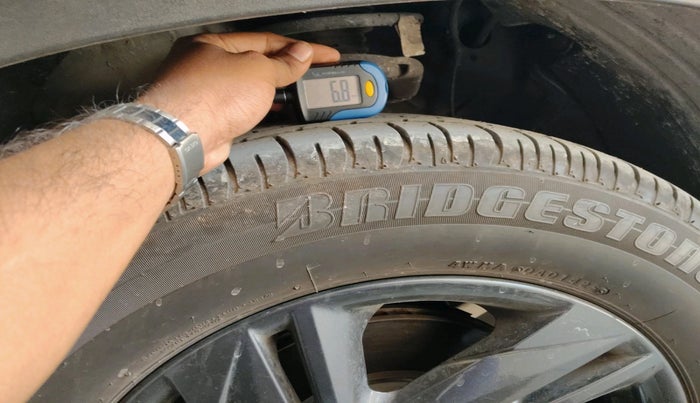 2022 Hyundai Creta S PLUS KNIGHT 1.5 PETROL, Petrol, Manual, 68,815 km, tyre