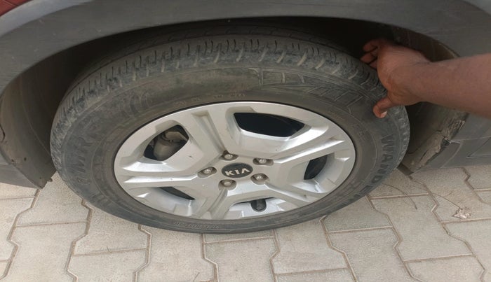 2020 KIA SONET HTX 1.0 IMT, Petrol, Manual, 57,583 km, tyre