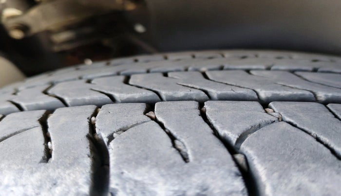 2020 Hyundai Creta SX (O) AT 1.5 DIESEL, Diesel, Automatic, 1,11,897 km, tyre