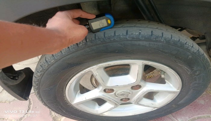 2016 Renault Kwid RXT 0.8, Petrol, Manual, 88,514 km, tyre