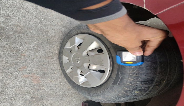 2018 Maruti Wagon R 1.0 LXI CNG, CNG, Manual, 1,12,618 km, tyre