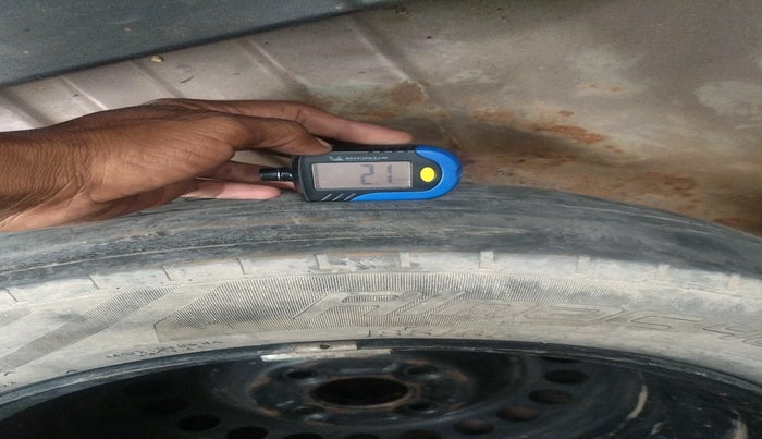 2013 Honda City 1.5L I-VTEC V MT, CNG, Manual, 1,24,679 km, tyre