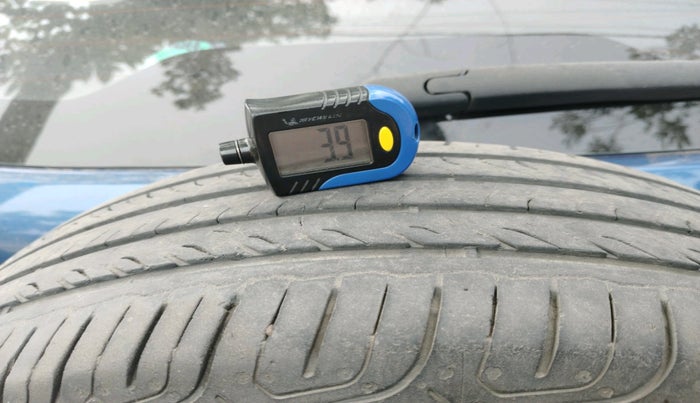 2018 Ford Ecosport TITANIUM 1.5L DIESEL, Diesel, Manual, 1,56,792 km, tyre