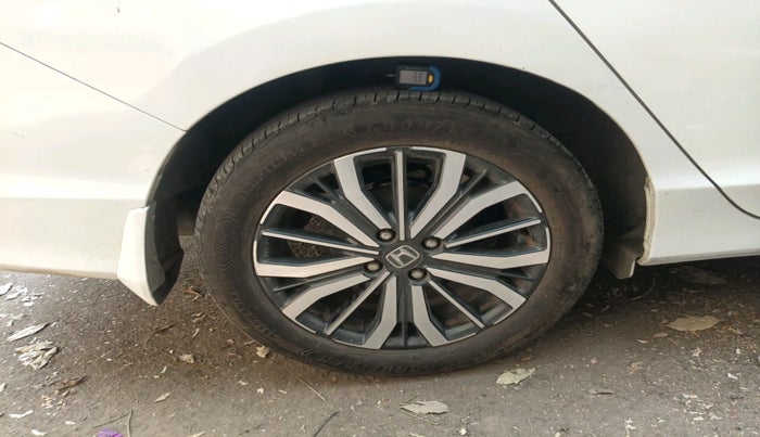 2017 Honda City 1.5L I-VTEC ZX CVT, Petrol, Automatic, 67,863 km, tyre