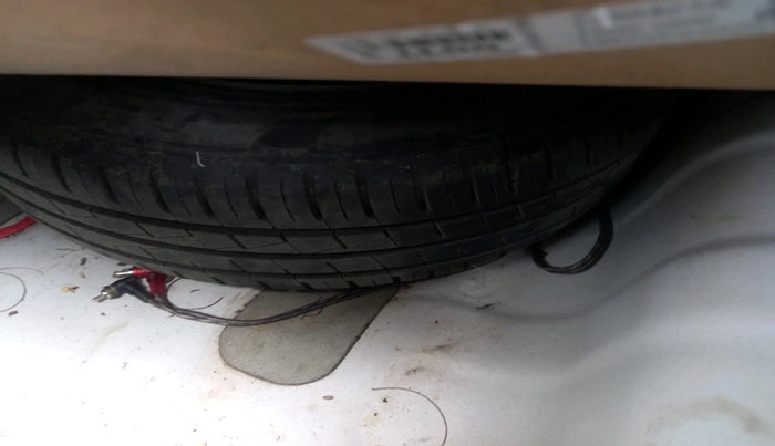 2021 Hyundai AURA S 1.2 CNG, CNG, Manual, 28,073 km, tyre