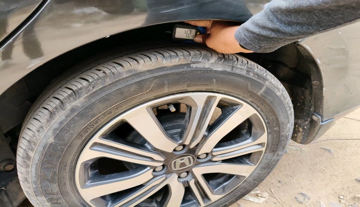 2022 Honda Amaze 1.2L I-VTEC VX, Petrol, Manual, 33,174 km, tyre