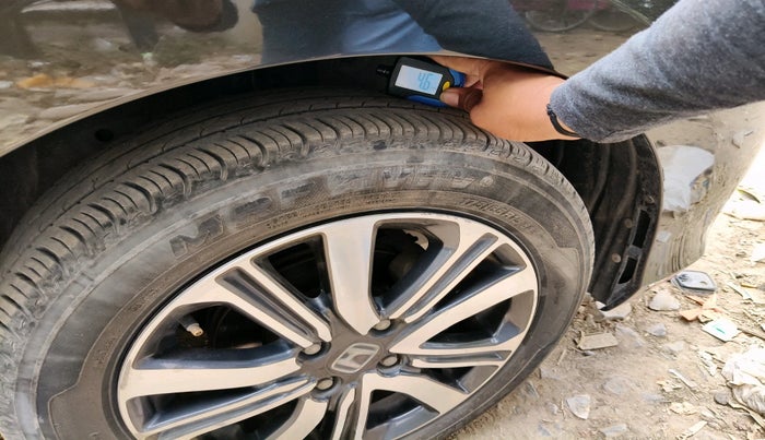 2022 Honda Amaze 1.2L I-VTEC VX, Petrol, Manual, 33,174 km, tyre