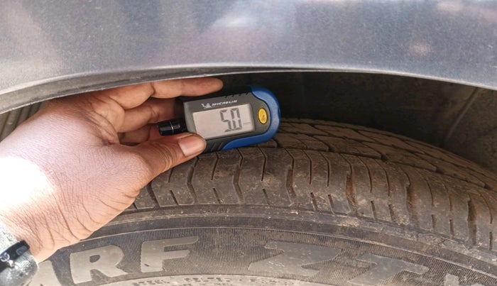 2012 Hyundai i20 SPORTZ 1.2, Petrol, Manual, 69,296 km, tyre