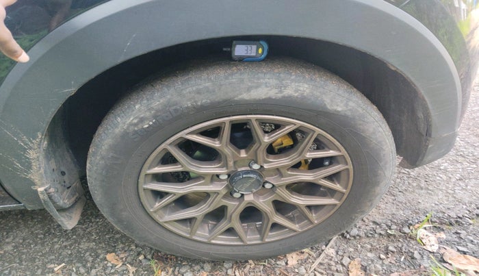 2024 Renault TRIBER RXZ, Petrol, Manual, 16,385 km, tyre