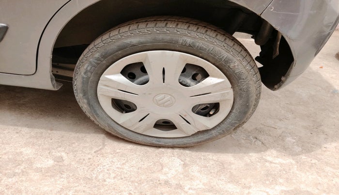 2017 Maruti Wagon R 1.0 VXI, Petrol, Manual, 50,728 km, tyre