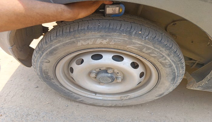 2023 Tata Tiago XM CNG, CNG, Manual, 24,318 km, tyre