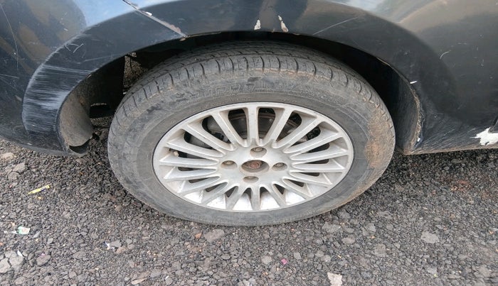 2015 Tata Zest XT 90PS DIESEL, Diesel, Manual, 1,22,773 km, tyre