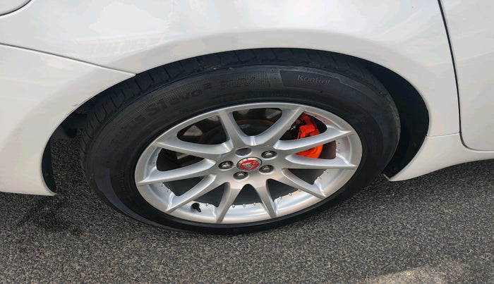 2014 Jaguar XJ L  3.0 Diesel , Diesel, Automatic, 46,335 km, tyre