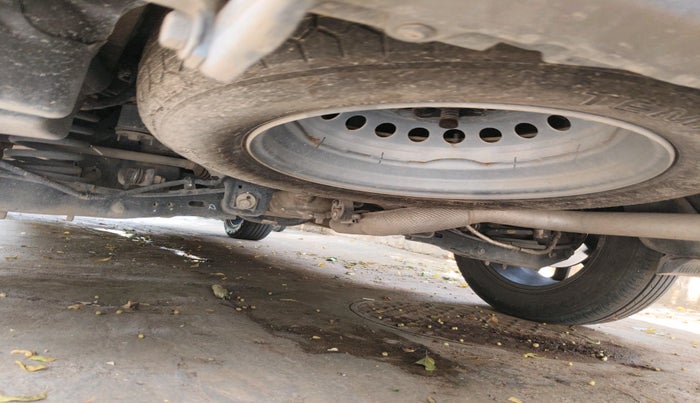 2023 Mahindra XUV700 AX 7 LUXURY D AT 7 STR, Diesel, Automatic, 58,087 km, tyre