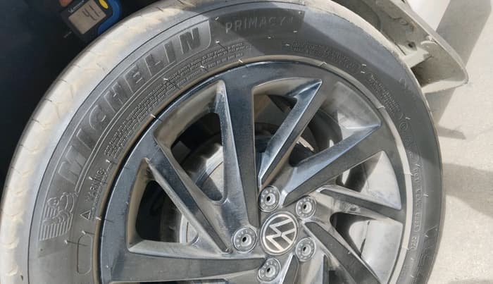 2023 Volkswagen VIRTUS GT PIUS 1.5 TSI, Petrol, Manual, 41,000 km, tyre