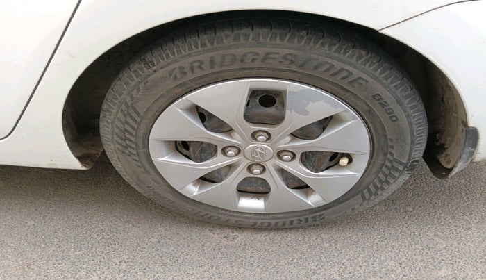 2018 Hyundai Xcent S 1.2, CNG, Manual, 69,108 km, tyre