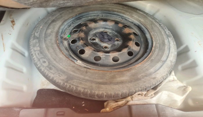 2017 Maruti Dzire VDI AMT, Diesel, Automatic, 57,860 km, tyre