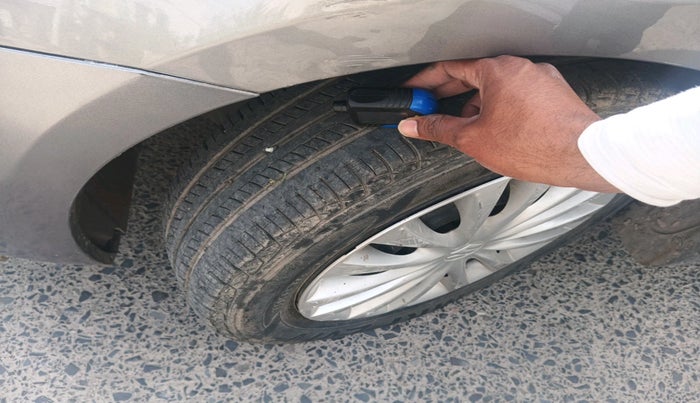 2017 Maruti Ciaz SIGMA 1.4 MT PETROL, Petrol, Manual, 27,767 km, tyre