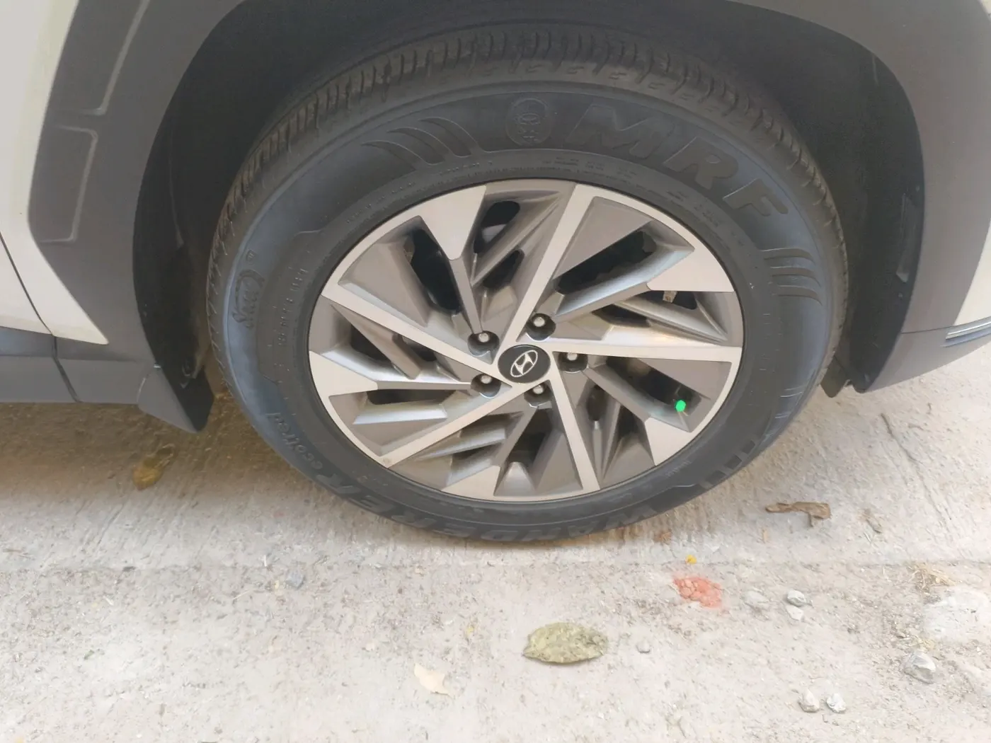 2023 Hyundai Tucson SIGNATURE 2.0 AT PETROL, Petrol, Automatic, 53,896 km, tyre
