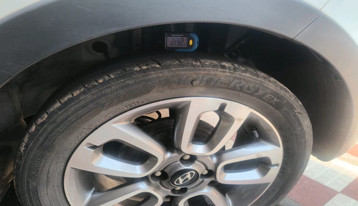 2018 Hyundai i20 Active 1.2 S, Petrol, Manual, 31,526 km, tyre