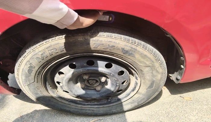 2005 Maruti Swift VXI 1.3, Petrol, Manual, 78,929 km, tyre