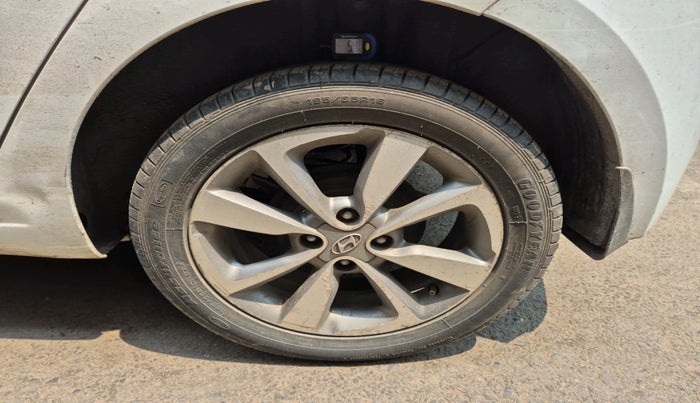 2015 Hyundai i20 Active 1.2 SX, Petrol, Manual, 32,215 km, tyre