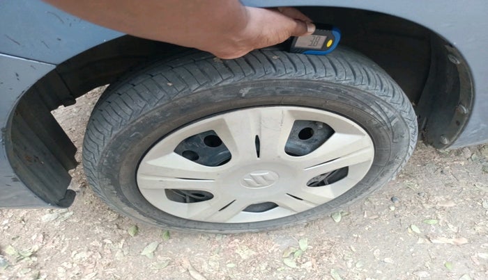 2012 Maruti Wagon R 1.0 VXI, Petrol, Manual, 40,684 km, tyre