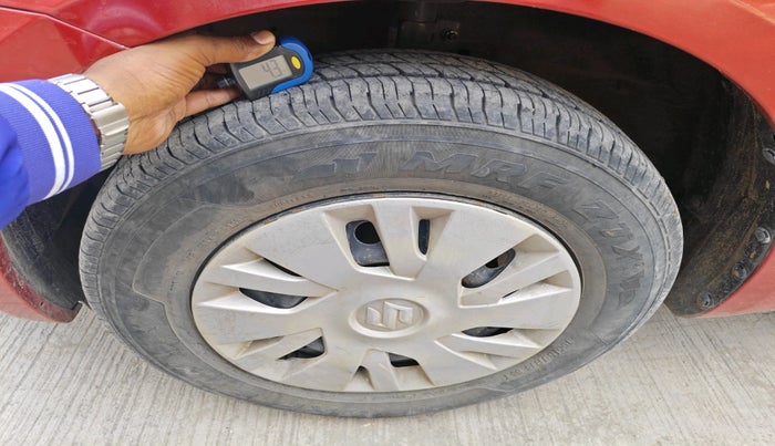 2013 Maruti Swift VXI, Petrol, Manual, 68,431 km, tyre