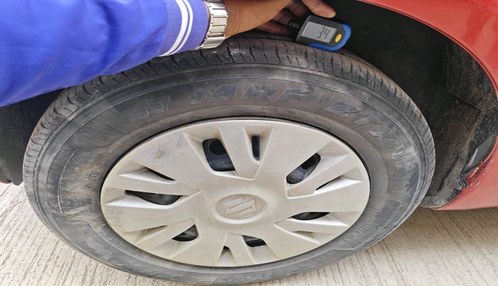 2013 Maruti Swift VXI, Petrol, Manual, 68,431 km, tyre