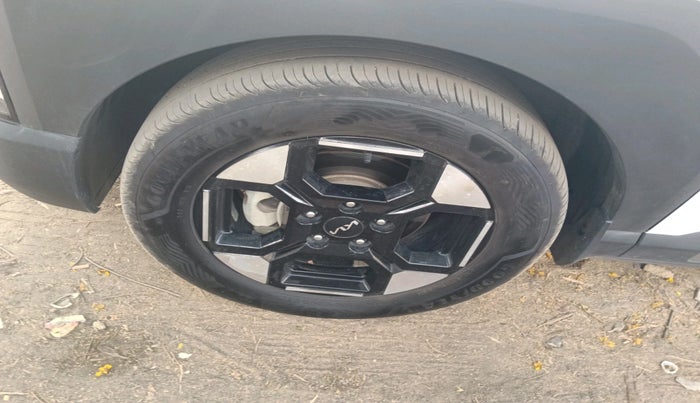 2025 KIA SYROS HTK (O) 1.5 Diesel 6MT, Diesel, Manual, 46,058 km, tyre