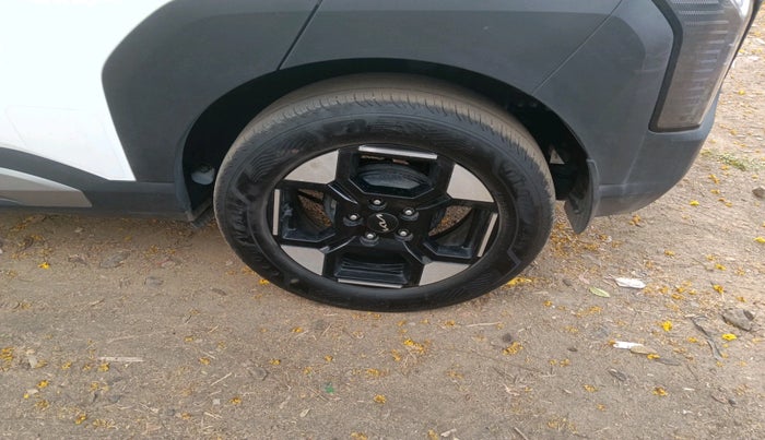 2025 KIA SYROS HTK (O) 1.5 Diesel 6MT, Diesel, Manual, 46,058 km, tyre